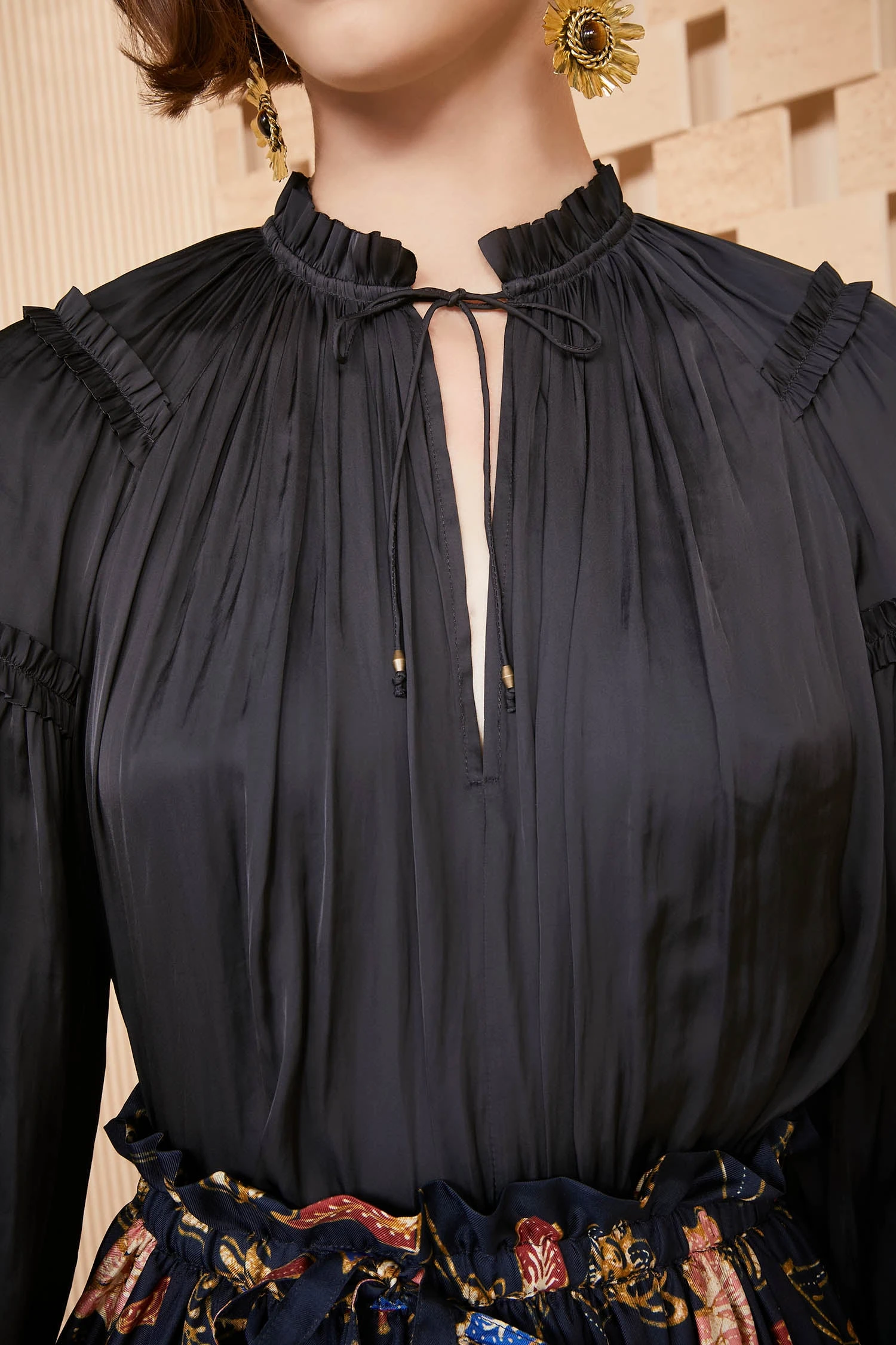 ULLA JOHNSON Maeve Blouse - Noir 4 ULLA JOHNSON Maeve Blouse - Noir - Image 2