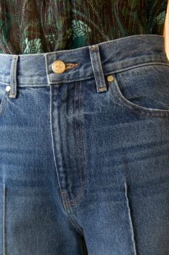 ULLA JOHNSON The Genevieve Jean - Danube Dark Indigo Wash -Ullyla Shop ULLA JOHNSON GENEVIEVE JEAN DANUBE DARK INDIGO 04