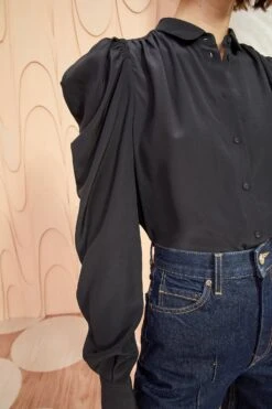 ULLA JOHNSON Dari Blouse - Noir -Ullyla Shop ULLA JOHNSON Dara Blouse NOIR 02 ALT