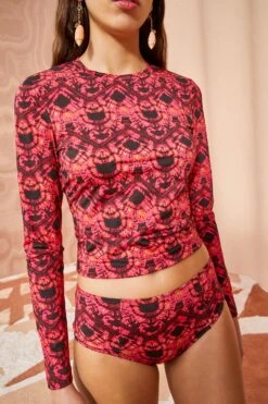 ULLA JOHNSON Sayulita Rash Guard - Wild Rose -Ullyla Shop ULLA JOHNSON Dione Rash WILD ROSE 02 ALT