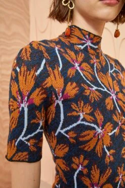 ULLA JOHNSON Flora Top - Bellflower -Ullyla Shop ULLA JOHNSON Flora Top BELLFLOWER 02 ALT