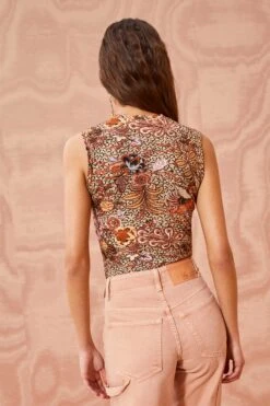 ULLA JOHNSON Ines Top - Wheat Flower 10 ULLA JOHNSON Ines Top - Wheat Flower -Ullyla Shop ULLA JOHNSON Ines Top WHEAT FLOWER 0085