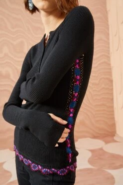 ULLA JOHNSON Juniper Pullover - Noir -Ullyla Shop ULLA JOHNSON Juniper Pullover NOIR 05