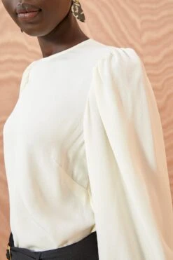 ULLA JOHNSON Lilliana Blouse - Pristine -Ullyla Shop ULLA JOHNSON Lilliana Blouse PRISTINE 03