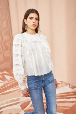 ULLA JOHNSON Lily Blouse - Pristine -Ullyla Shop ULLA JOHNSON Lily Blouse PRISTINE 01 MAIN