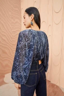 ULLA JOHNSON Pauline Blouse - Marine -Ullyla Shop ULLA JOHNSON Pauline Blouse MARINE 0182