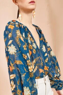 ULLA JOHNSON Pauline Blouse - Moonlight Floral 7 ULLA JOHNSON Pauline Blouse - Moonlight Floral -Ullyla Shop ULLA JOHNSON Pauline Blouse MOONLIGHT FLORAL 02 ALT