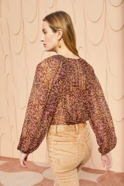 ULLA JOHNSON Pauline Blouse - Pomegranate -Ullyla Shop ULLA JOHNSON Pauline Blouse POMEGRANATE 04