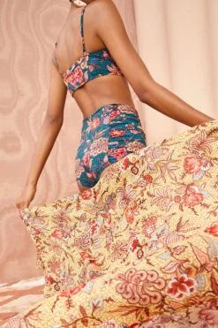 ULLA JOHNSON Paz Coverup - Calla Lily -Ullyla Shop ULLA JOHNSON Paz Coverup CALLA LILY 0133