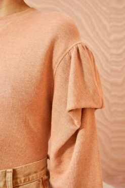 ULLA JOHNSON Pilar Pullover - Resin -Ullyla Shop ULLA JOHNSON Pilar Pullover RESIN 05