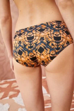 ULLA JOHNSON Pluto Bikini Bottom - Constellation 10 ULLA JOHNSON Pluto Bikini Bottom - Constellation -Ullyla Shop ULLA JOHNSON Pluto Bikini CONSTELLATION 0085