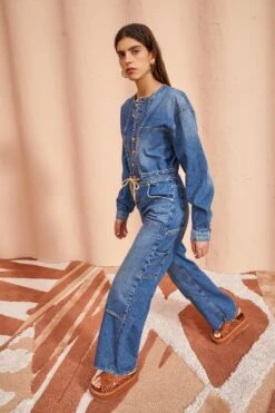 ULLA JOHNSON The Stevie Jumpsuit - Danube Medium Indigo Wash -Ullyla Shop ULLA JOHNSON The Stevie DANUBE MEDIUM INDIGO WASH 03